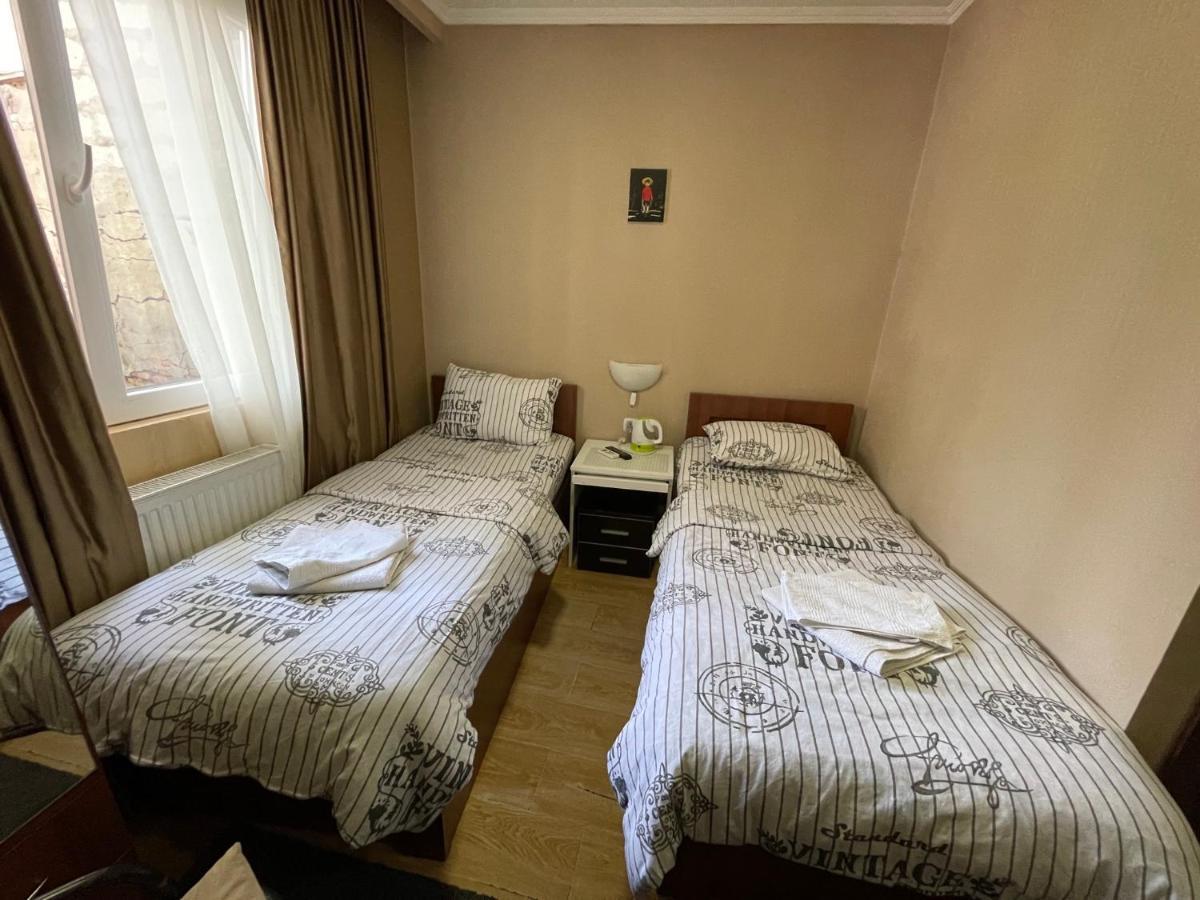 Hotel Maria Tbilisi Buitenkant foto