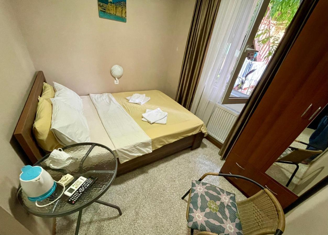 Hotel Maria Tbilisi Buitenkant foto