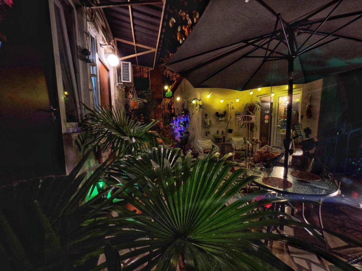 Hotel Maria Tbilisi Buitenkant foto